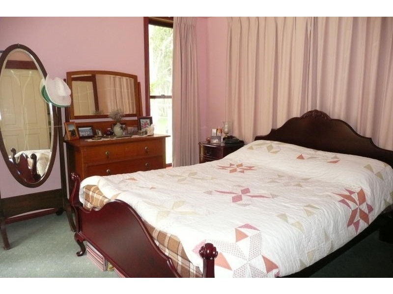 5 Eucalypt Close, Old Bar NSW 2430