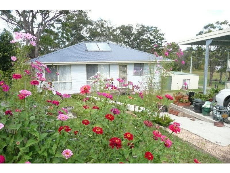 16 High Street, Coopernook NSW 2426