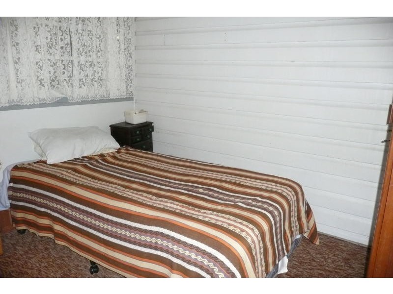 1 Eric Street, Taree NSW 2430