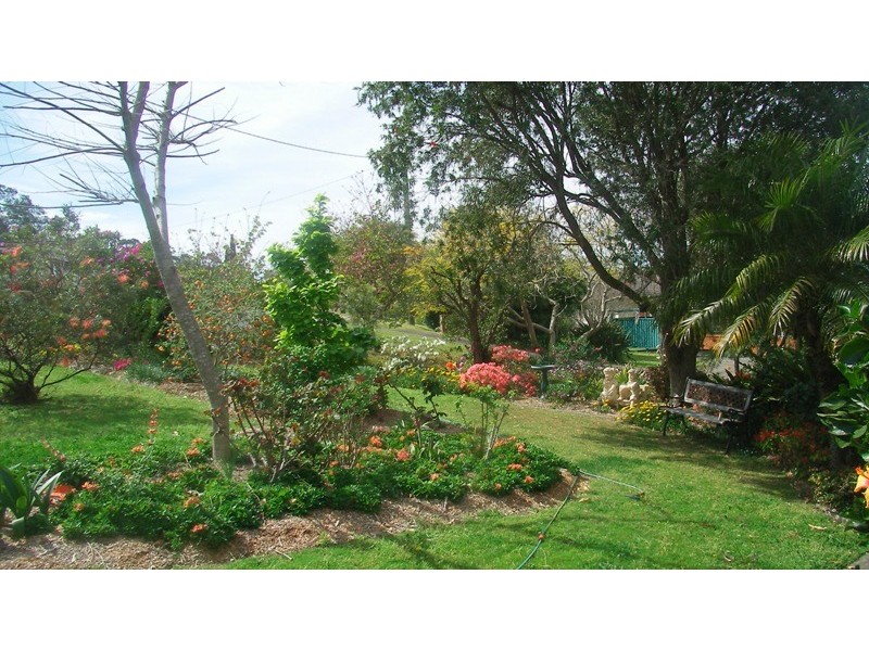 2 Allambie Close, Taree NSW 2430