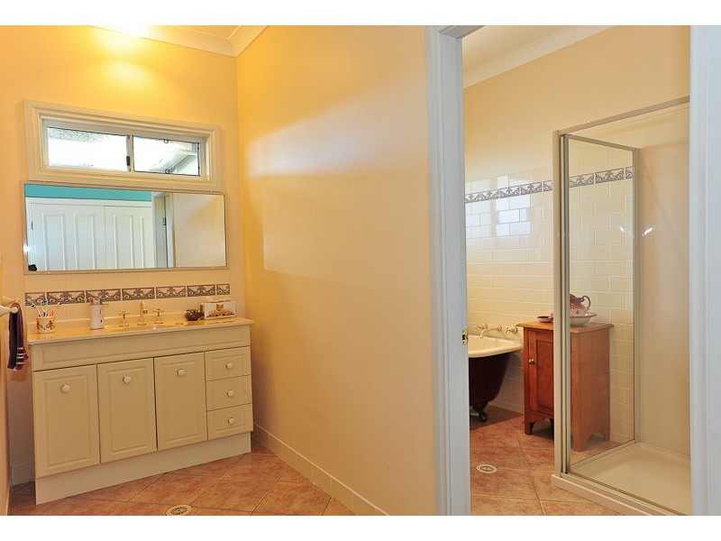 2A Plover Street, Taree NSW 2430