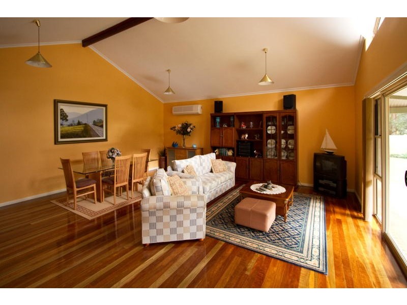 2 Mason Close, Taree NSW 2430