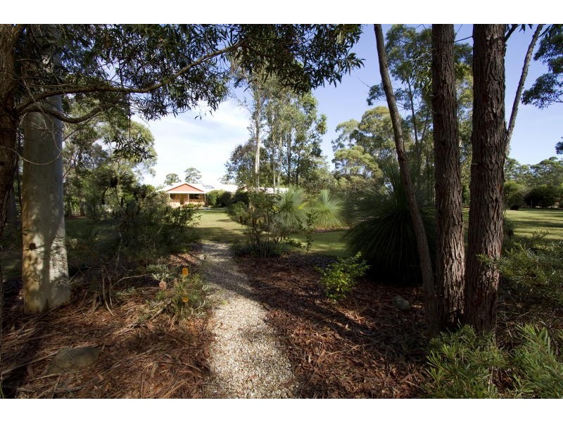 2 Mason Cl, Taree NSW 2430