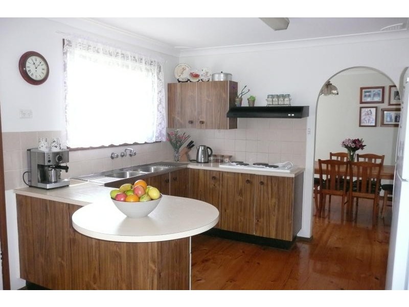 13 Amaroo Drive, Taree NSW 2430