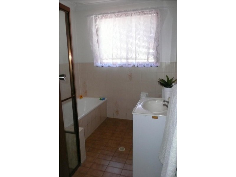 13 Amaroo Drive, Taree NSW 2430