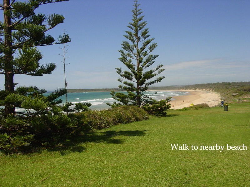 8 Ocean Drive, Wallabi Point NSW 2430