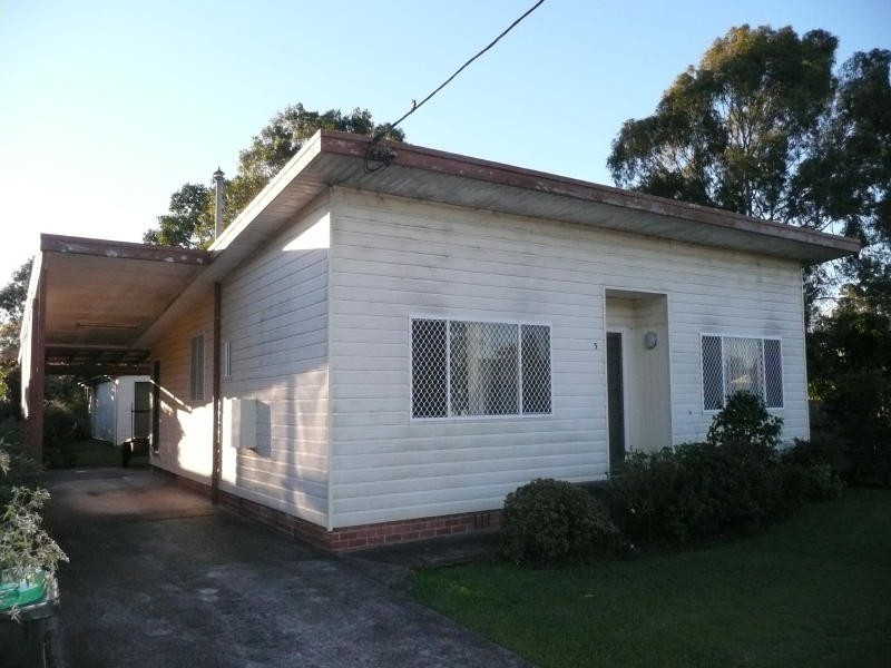 5 Spence Street, Taree NSW 2430