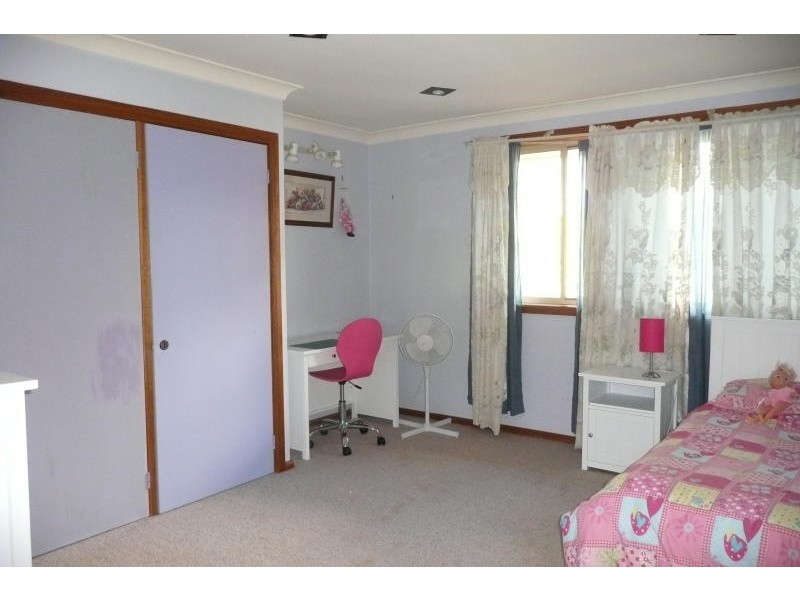 10 Alonbar Street, Taree NSW 2430