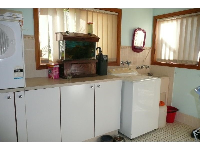 10 Alonbar Street, Taree NSW 2430