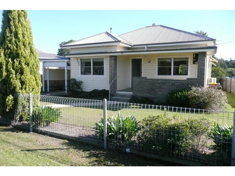 39 High Street, Taree NSW 2430