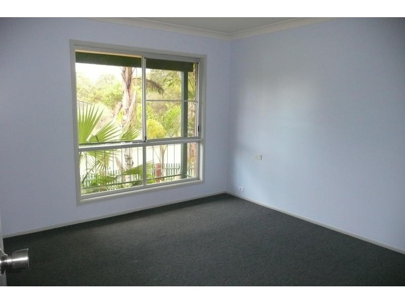 8 Hughes Street, Taree NSW 2430