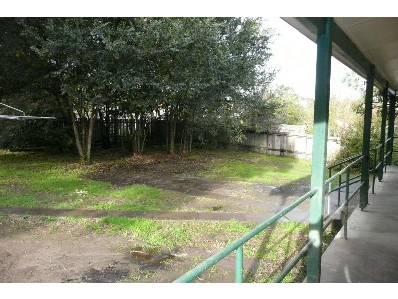 8 Hughes Street, Taree NSW 2430