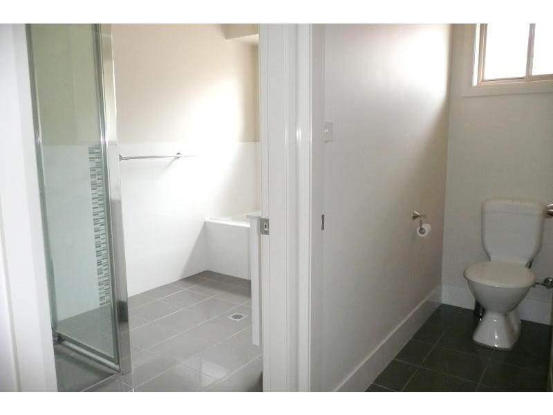 2 Breeze Way, Old Bar NSW 2430