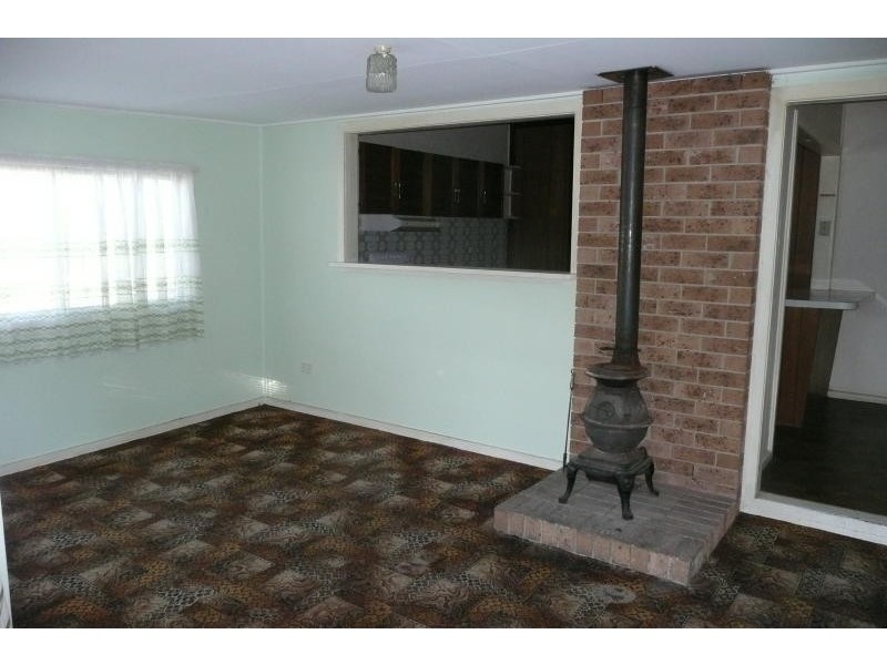 11 Bayview Crescent, Taree NSW 2430