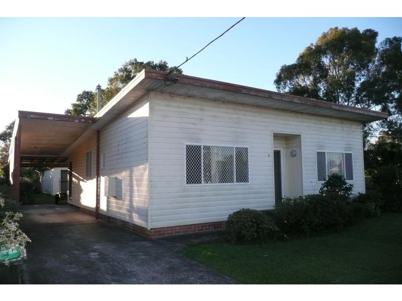5 Spence Street, Taree NSW 2430