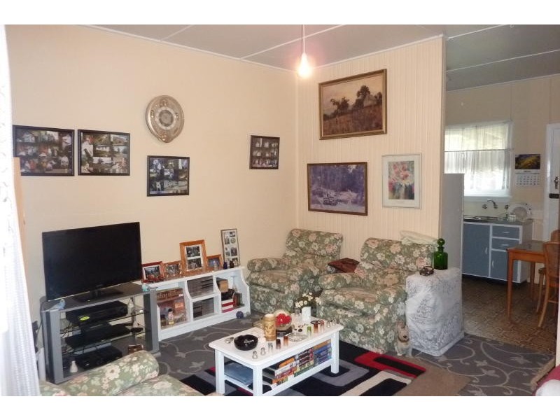 13 Mackay Street, Taree NSW 2430