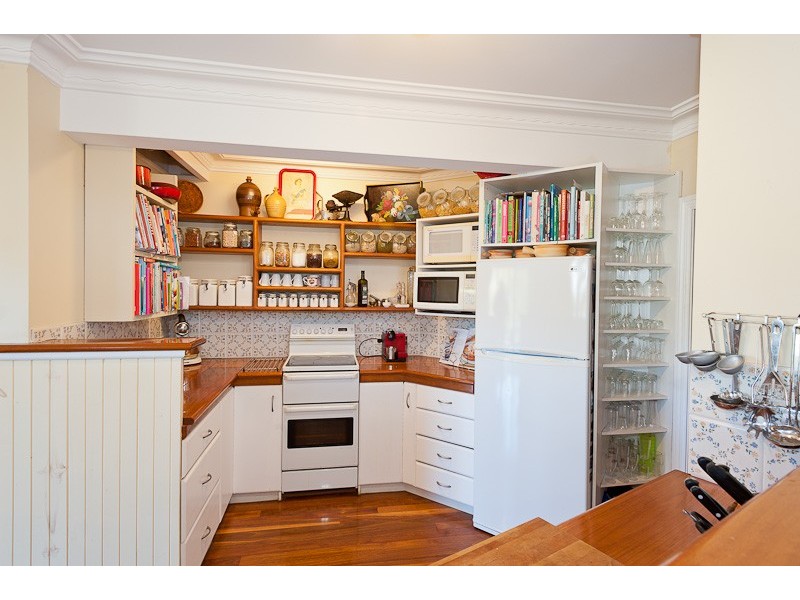 16A Crescent Avenue, Taree NSW 2430