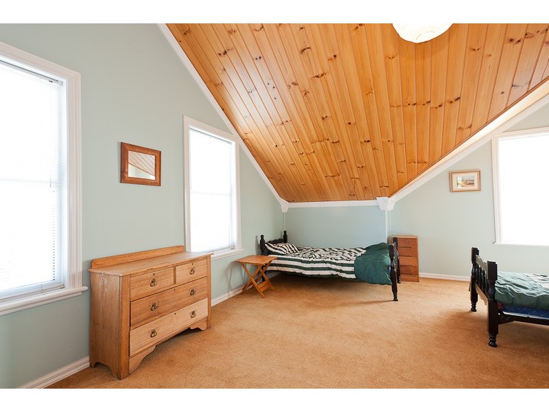 16A Crescent Avenue, Taree NSW 2430