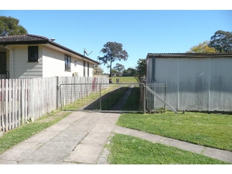 19 Valerie Street, Taree NSW 2430