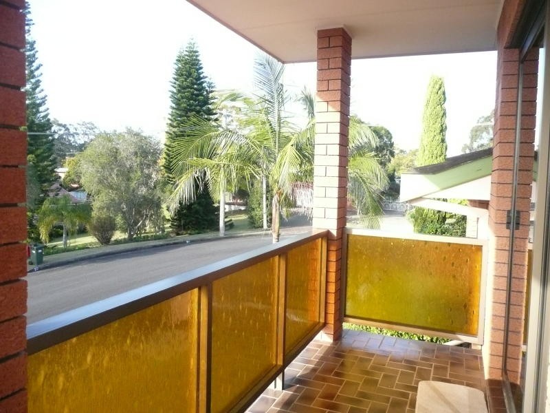 8 Dugdale Avenue, Taree NSW 2430