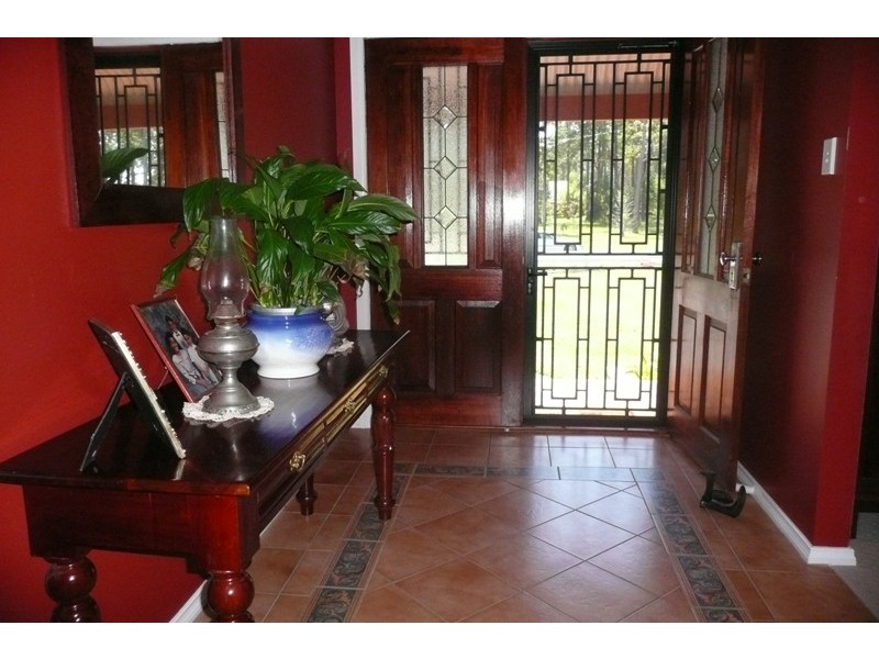 16 South Heron Rd, Old Bar NSW 2430