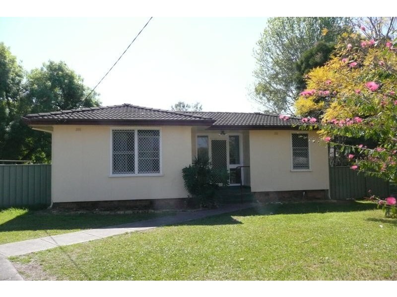 13 Ann Street, Taree NSW 2430
