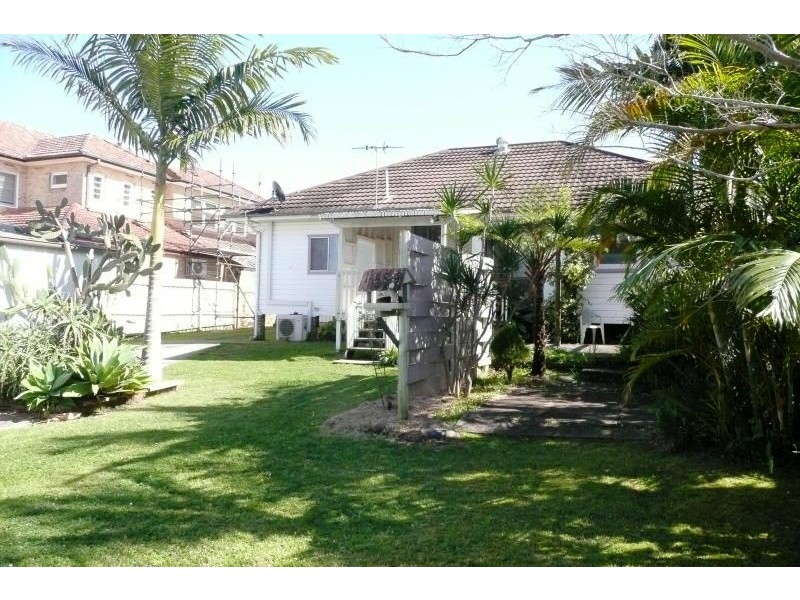 168 High Street, Taree NSW 2430