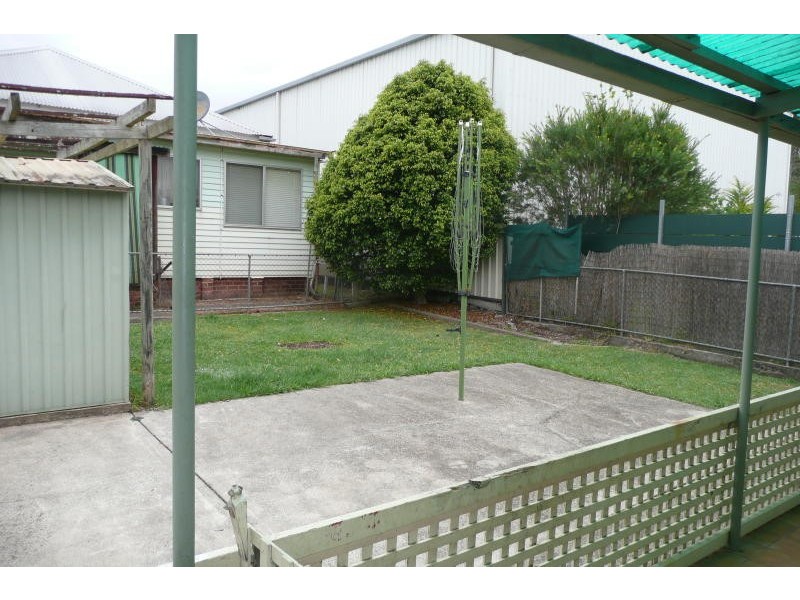 8 York Street, Taree NSW 2430