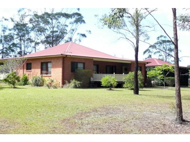 27 Manning Point Road, Bohnock NSW 2430
