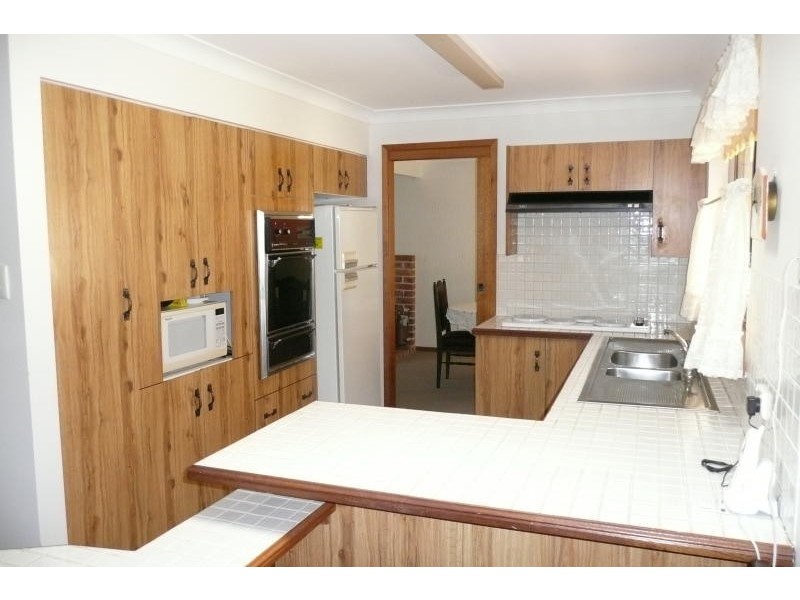 33 Amaroo Drive, Taree NSW 2430