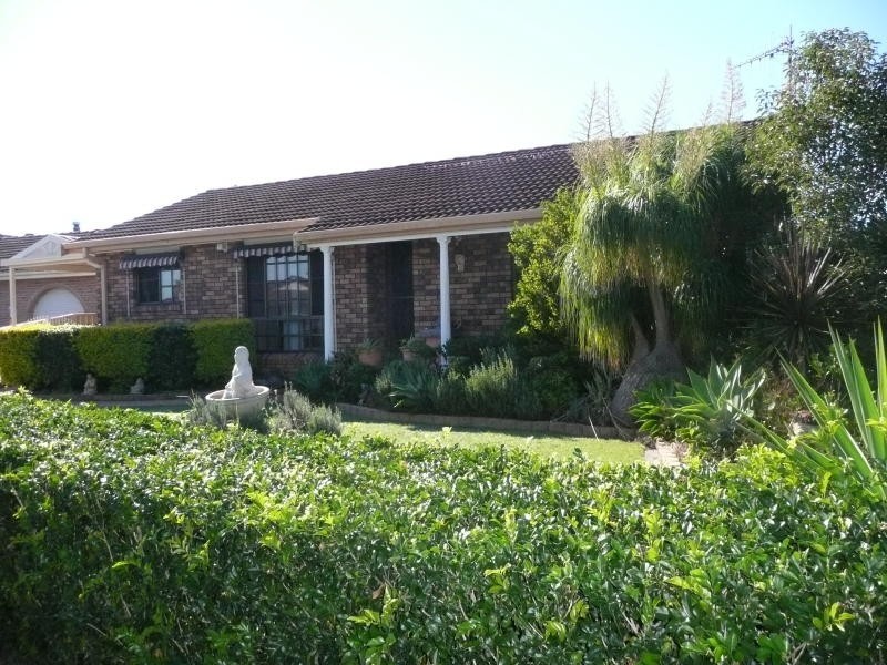 8 Andrew Close, Taree NSW 2430