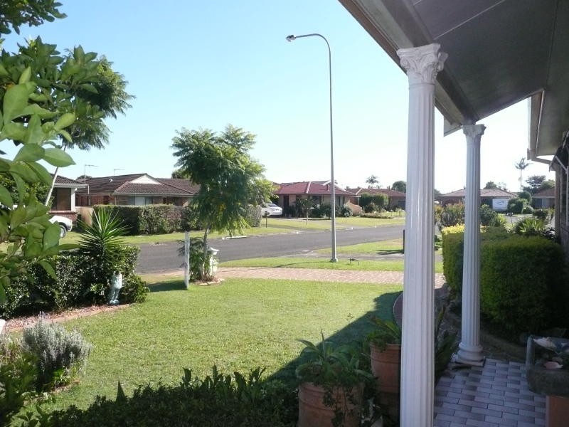 8 Andrew Close, Taree NSW 2430