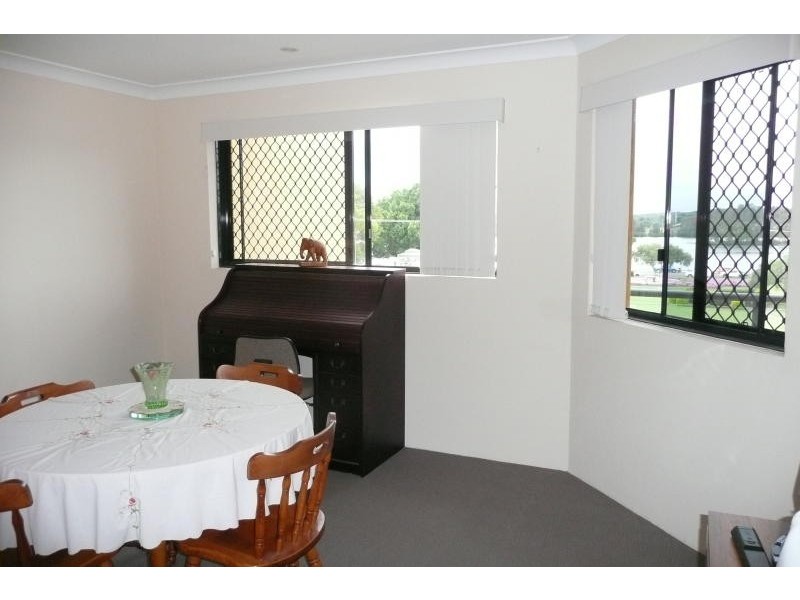 1/225-227 Victoria Street, Taree NSW 2430