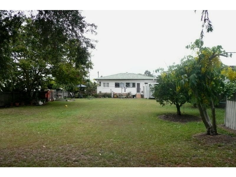 14 Mackay Street, Taree NSW 2430