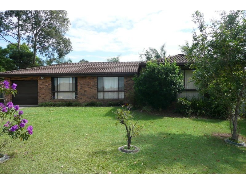 7 Nioka Place, Taree NSW 2430