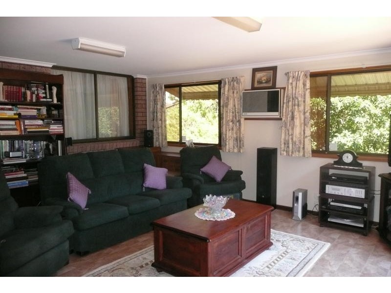 35 Winter Street, Tinonee NSW 2430