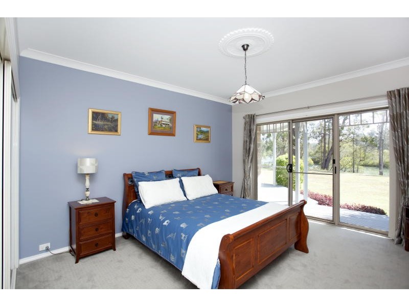 4 Hina Close, Old Bar NSW 2430