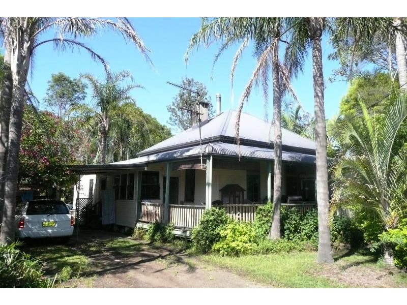 18 Mortimer Street, Wingham NSW 2429