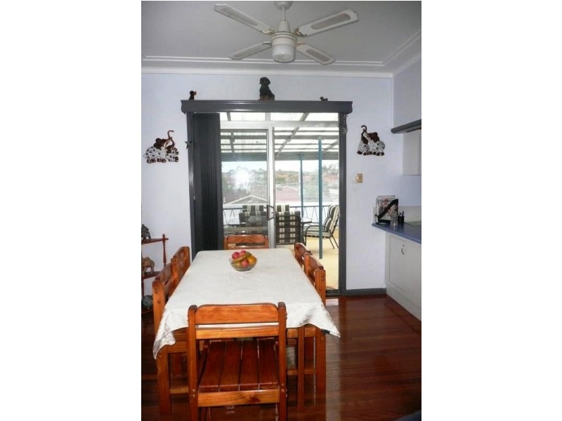 6 Henry Flett Street, Taree NSW 2430