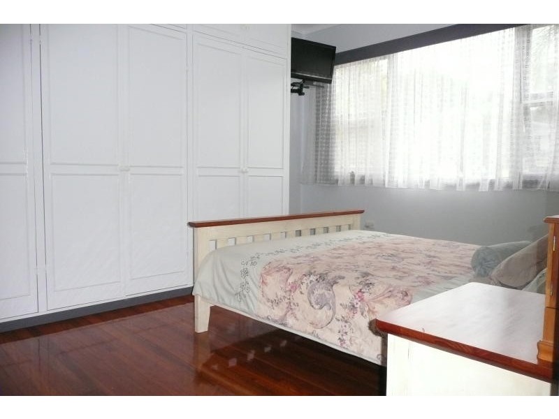 6 Henry Flett Street, Taree NSW 2430