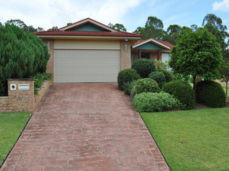 54 Killawarra Drive, Taree NSW 2430