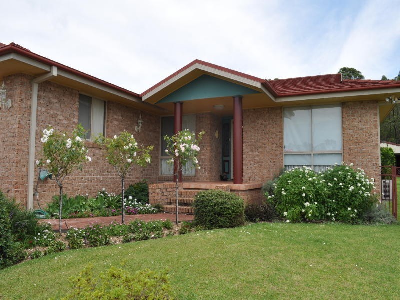 54 Killawarra Drive, Taree NSW 2430