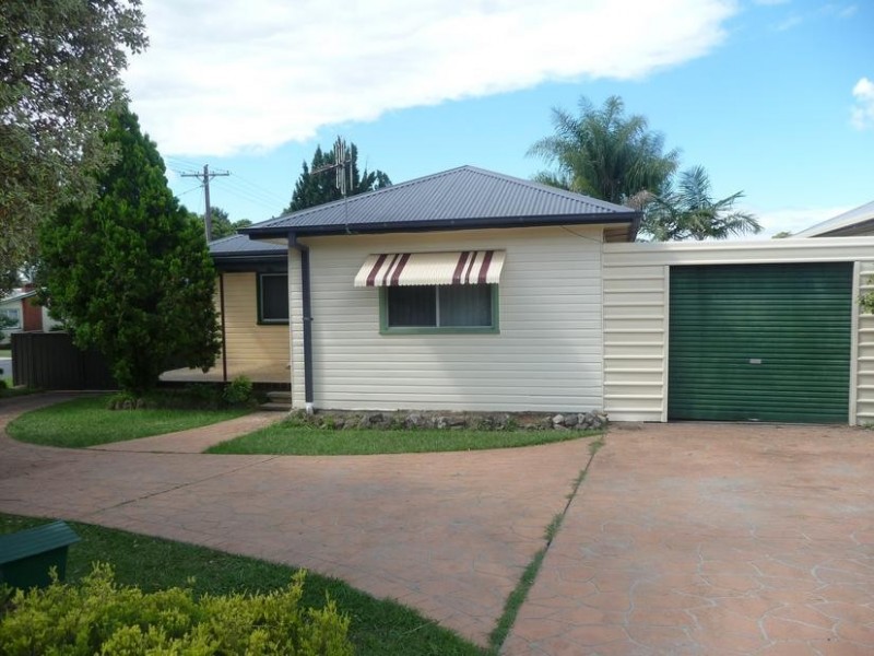 61 Oxley Street, Taree NSW 2430