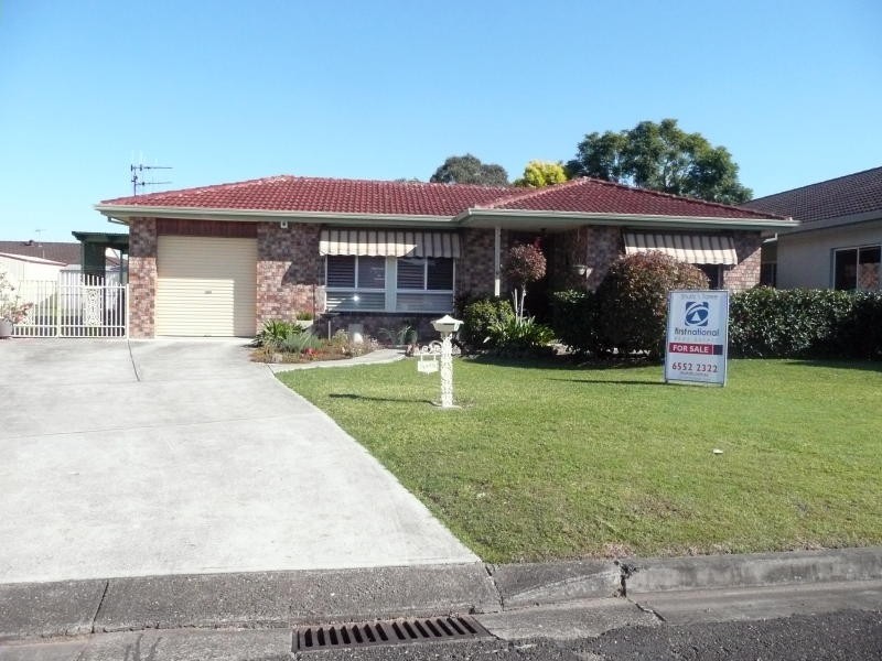 7 Andrew Close, Taree NSW 2430