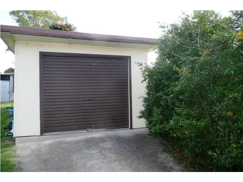 18 Golf Avenue, Taree NSW 2430
