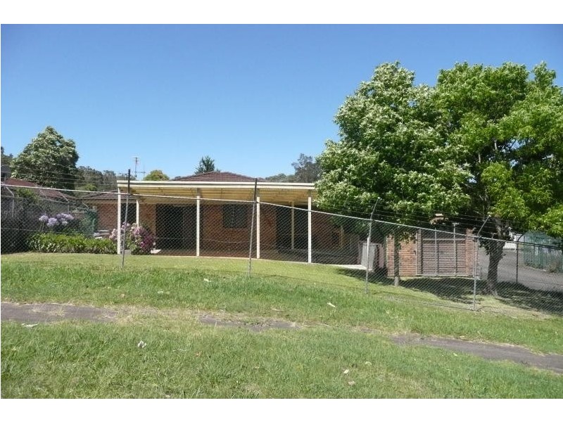 3-5 Hughes Street, Taree NSW 2430