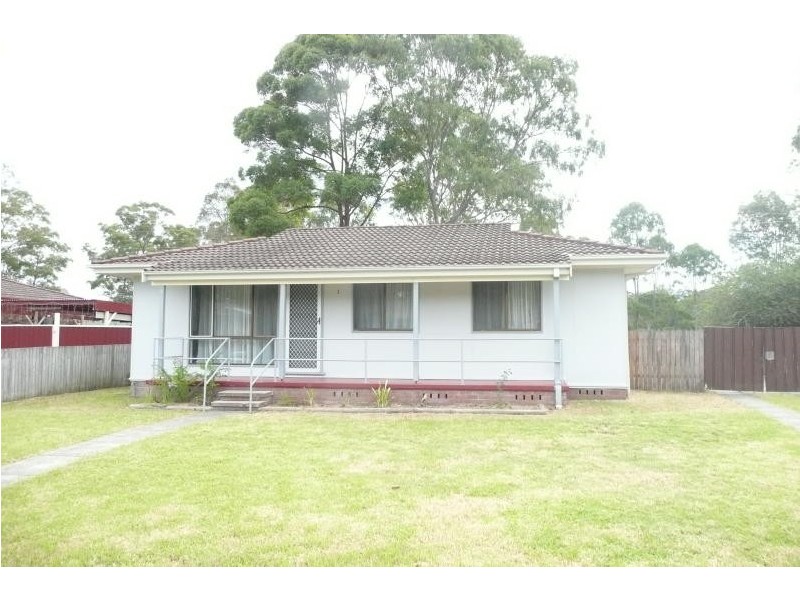 3 Barton Street, Taree NSW 2430