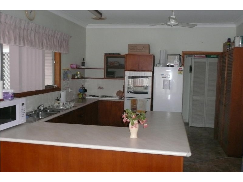 35 Oxley Street, Taree NSW 2430