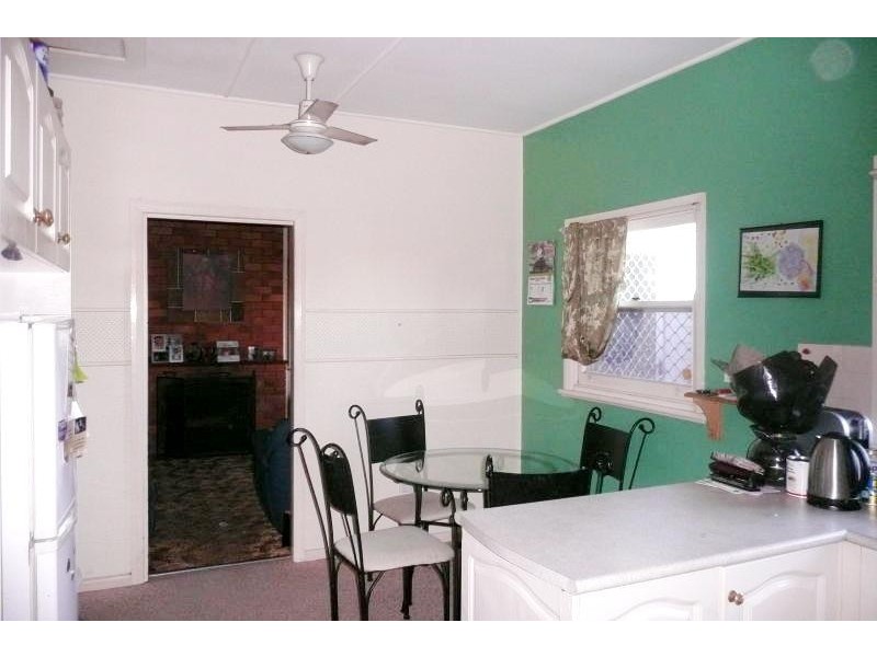 82 Oxley Street, Taree NSW 2430