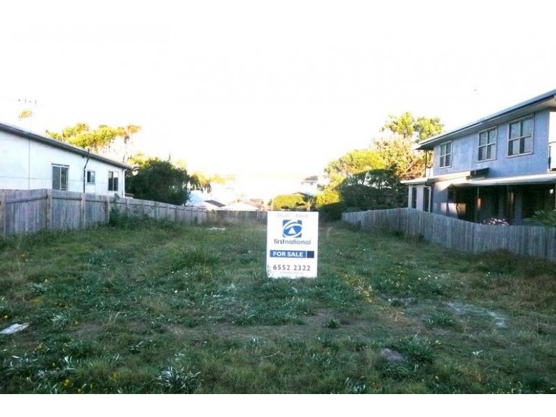 42 Hall Street, Old Bar NSW 2430